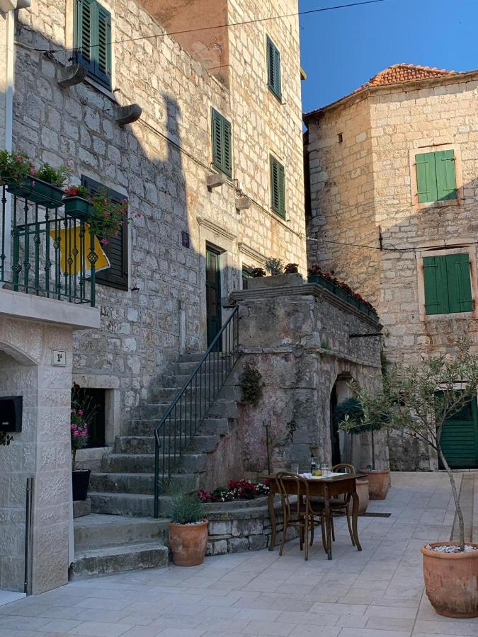 Residence Bella Stari Grad  Exterior photo
